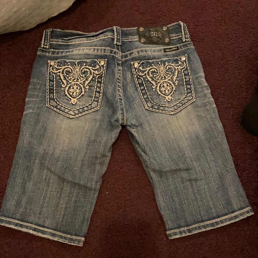 Miss Me Bermuda Jeweled Jean Shorts Sz 27